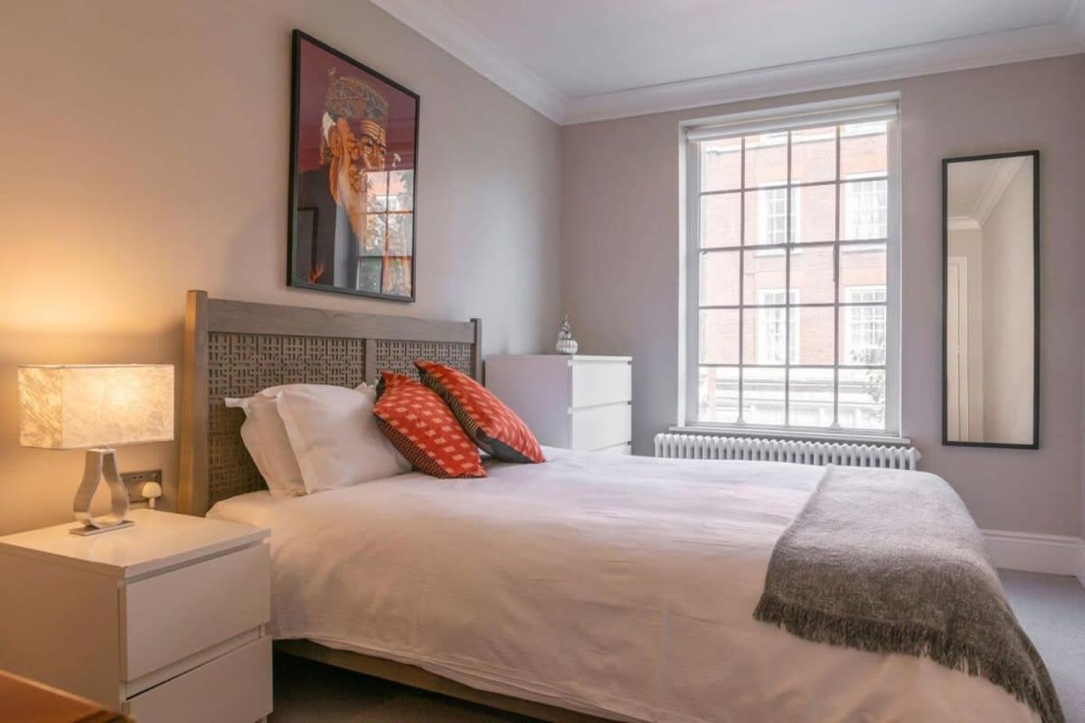 A Regal Abode - Marylebone - By Frankie Says Apartment London Exterior photo